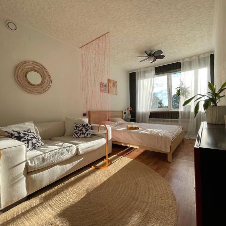 Nice Apartment In Maardu Bagian luar foto